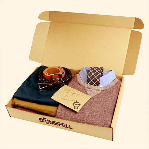 Print-on-demand Apparel Mailer Box